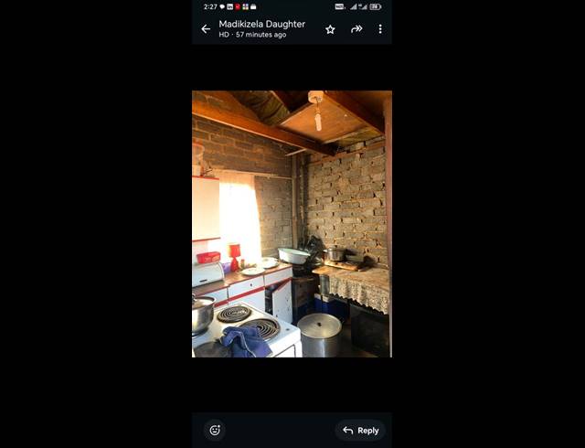 1 BEDROOM HOUSE FOR SALE IN MOLELEKI EXT 3